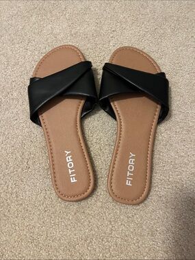 NEW! Fitory Black Cross-Band Slide Sandals
